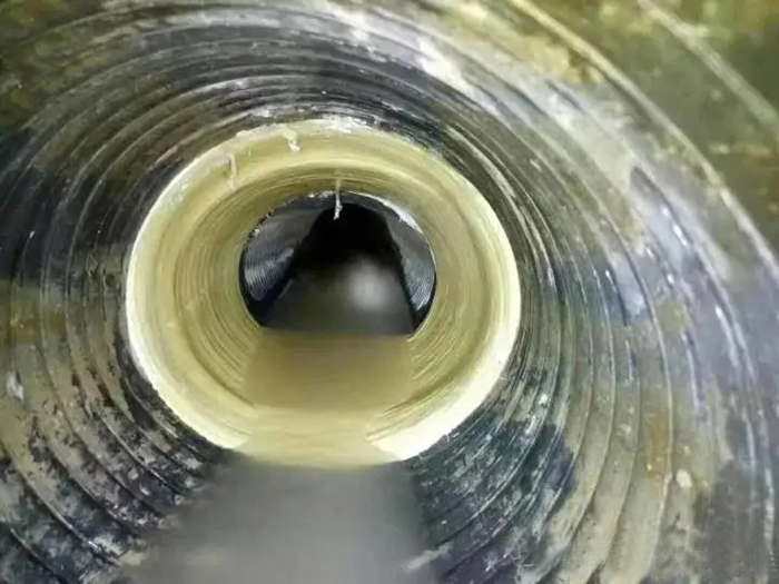 定结内衬修复法通常适用于哪些类型的断面管道