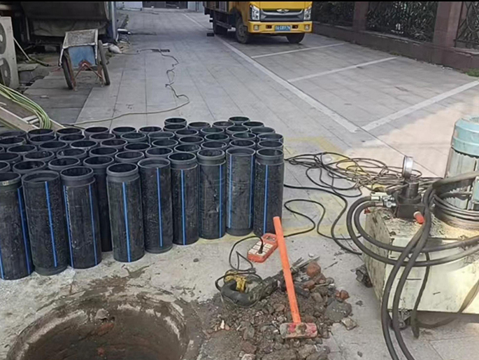 定结PE置换管厂家 DN315置换管 非开挖管短管置换